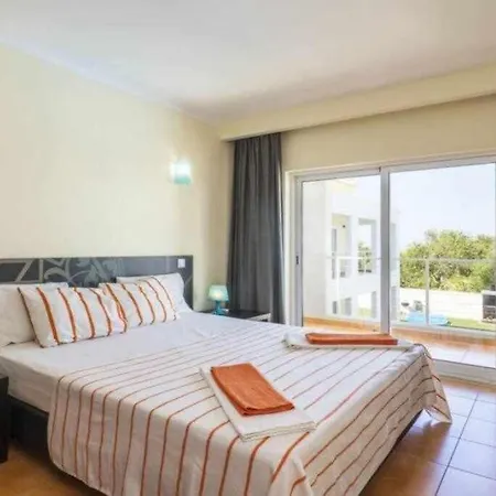 Guest house Sunhome Em *