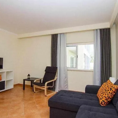 Guest house Sunhome Em *