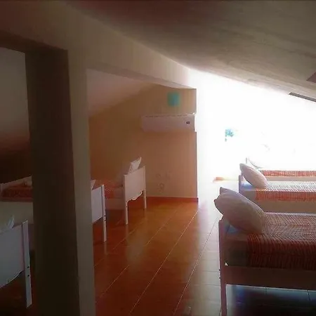 Guest house Sunhome - Em 3*